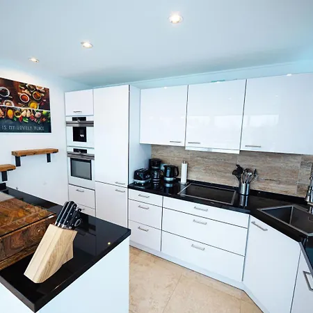 Work & Penthouse In